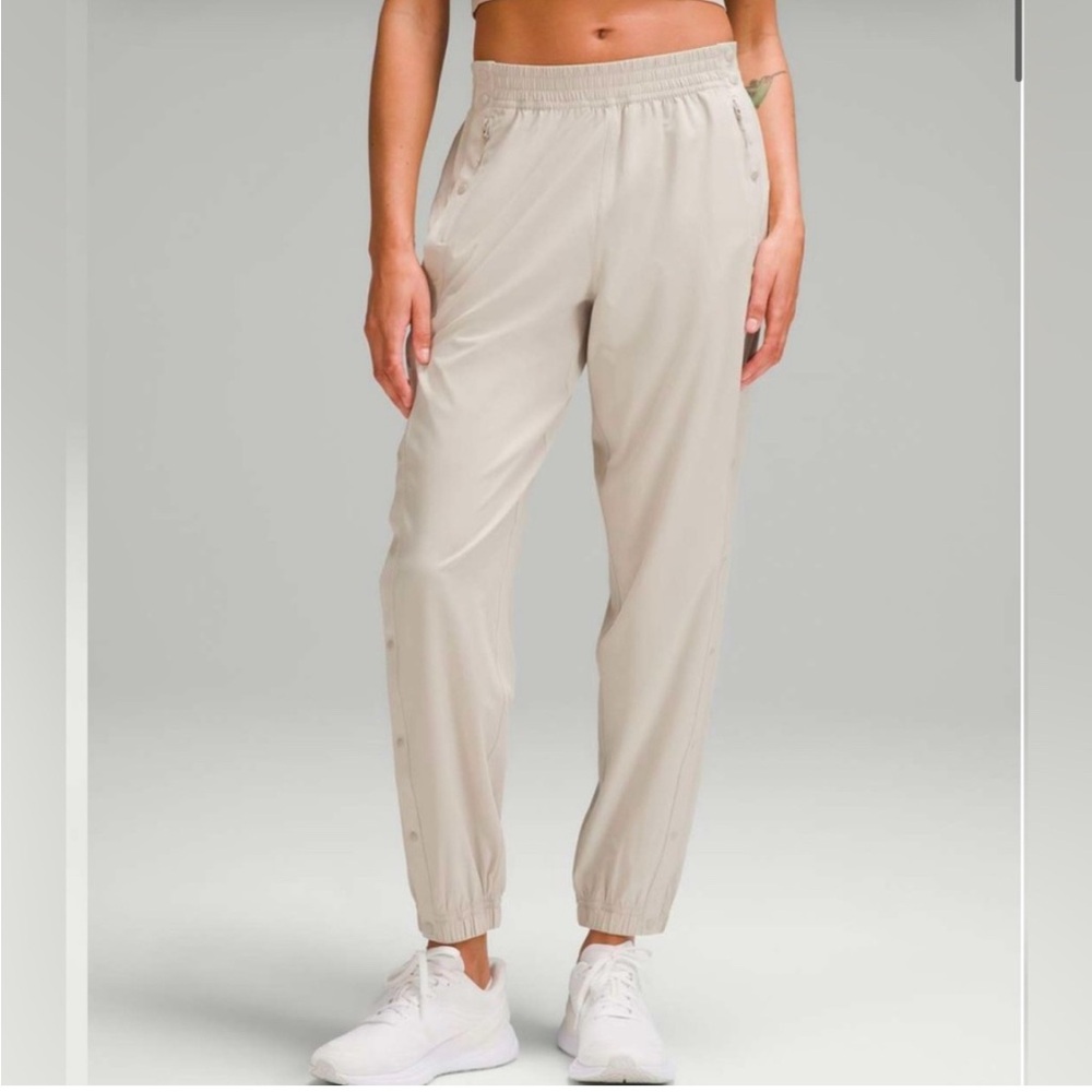 Women's Mid Rise Tear Away Track Pant
